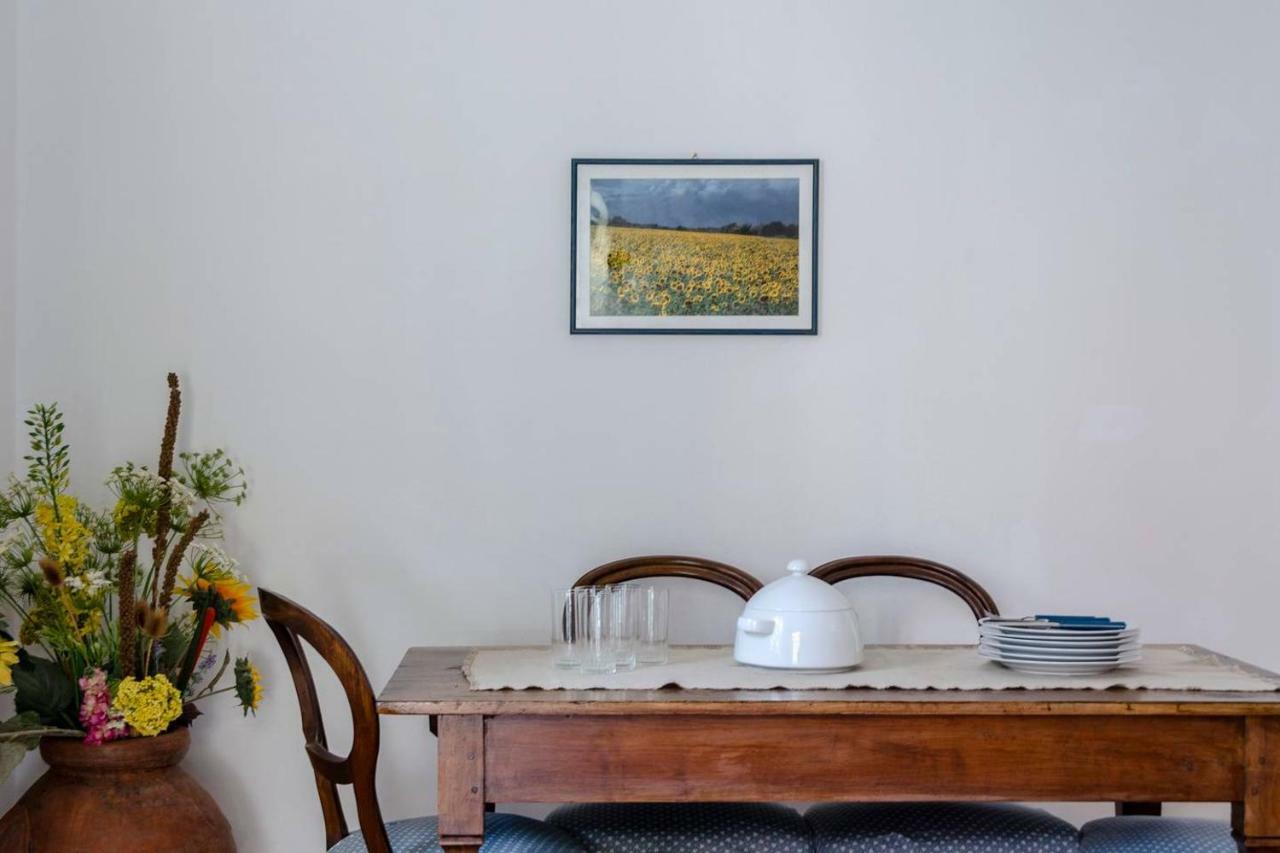 Joivy Light Flat With Great View, Cinque Terre Apartment Vernazza Bagian luar foto